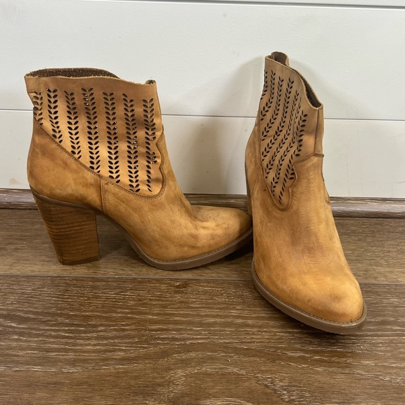 Musse & Cloud Shoes - Anthropology Musse&Cloud Ankle Boots